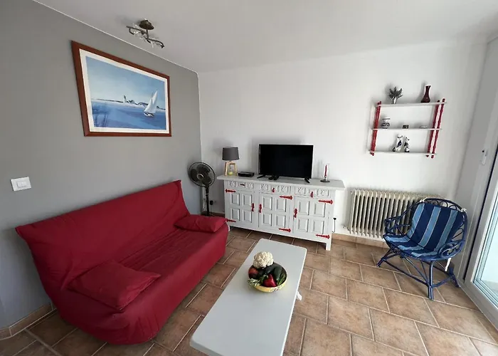 Front De 35 Appartement Roses