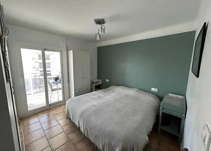 Front De 35 Appartement