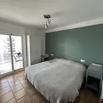 Front De 35 Appartement