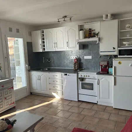 Front De 35 Lägenhet