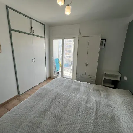 Apartment Front De 35 *